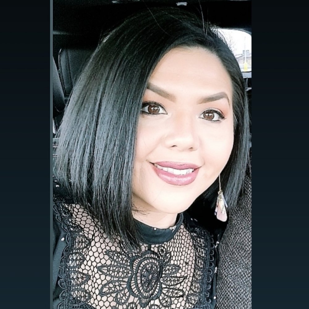 Meet your Posher, Livette